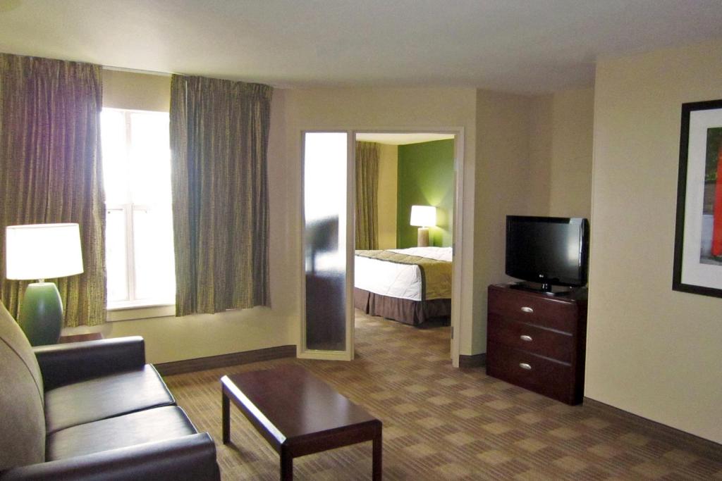 Extended Stay America Suites - Indianapolis - Northwest - I-465 image 14