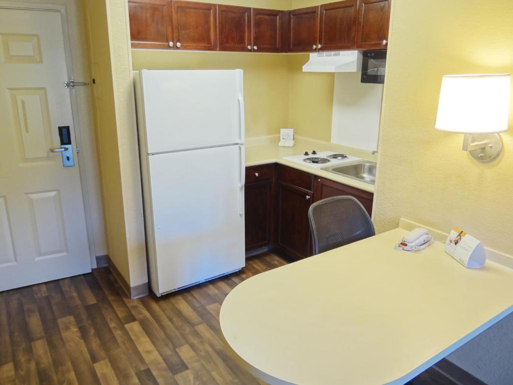 Extended Stay America Suites - Indianapolis - Northwest - I-465 image 21