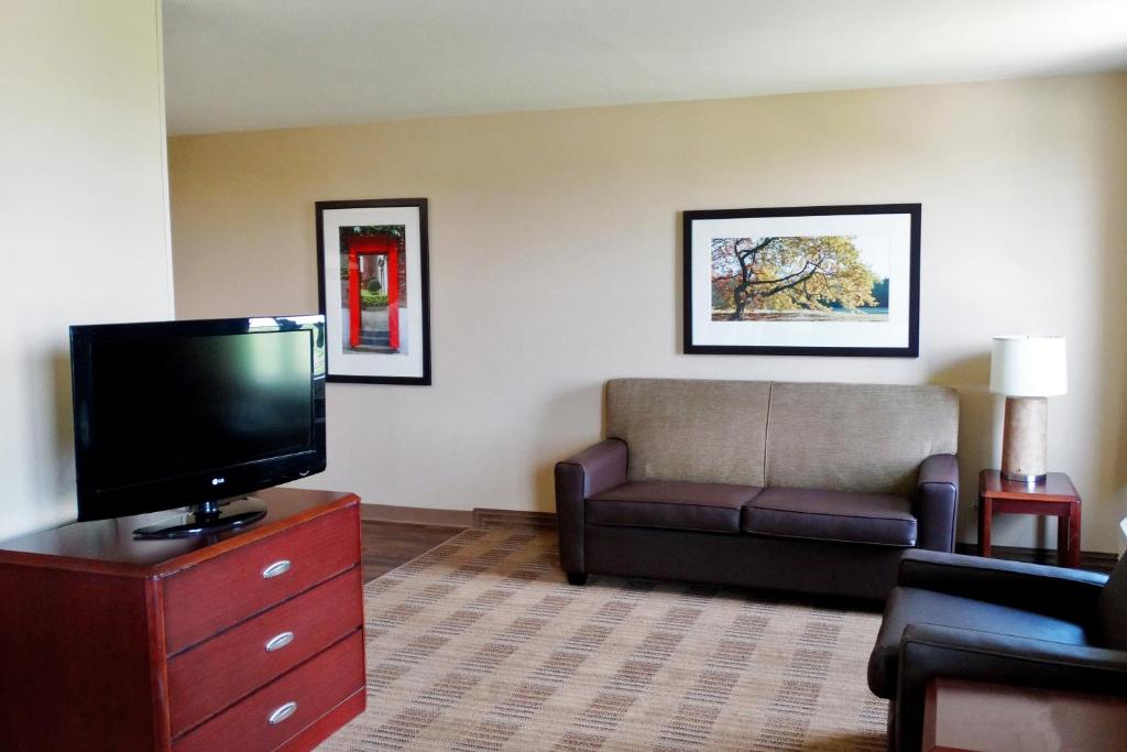 Extended Stay America Suites - Indianapolis - Northwest - I-465 image 8